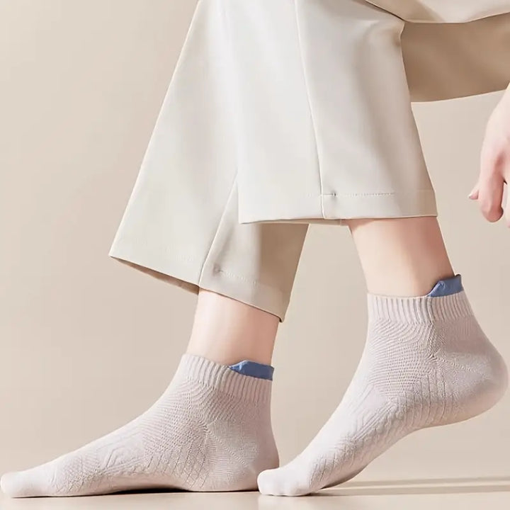Ultra Grip Edition Socks