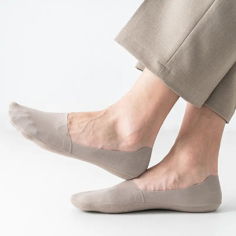 PREMIUM IMPORTED PLAIN NO-SHOW SOCKS