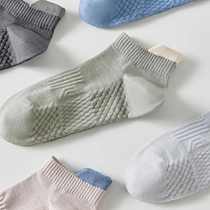 Ultra Grip Edition Socks