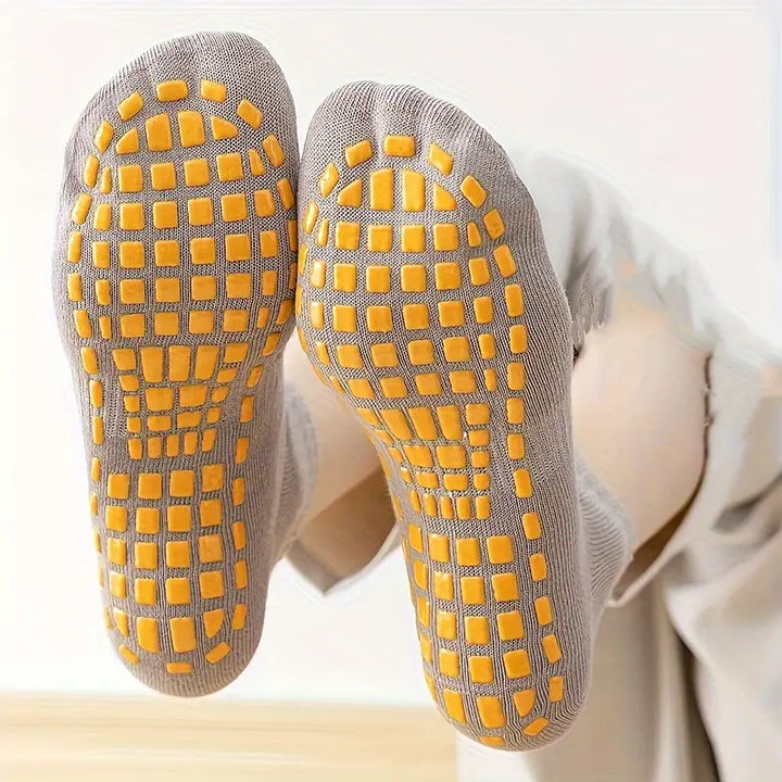 Anti-slip yoga socks